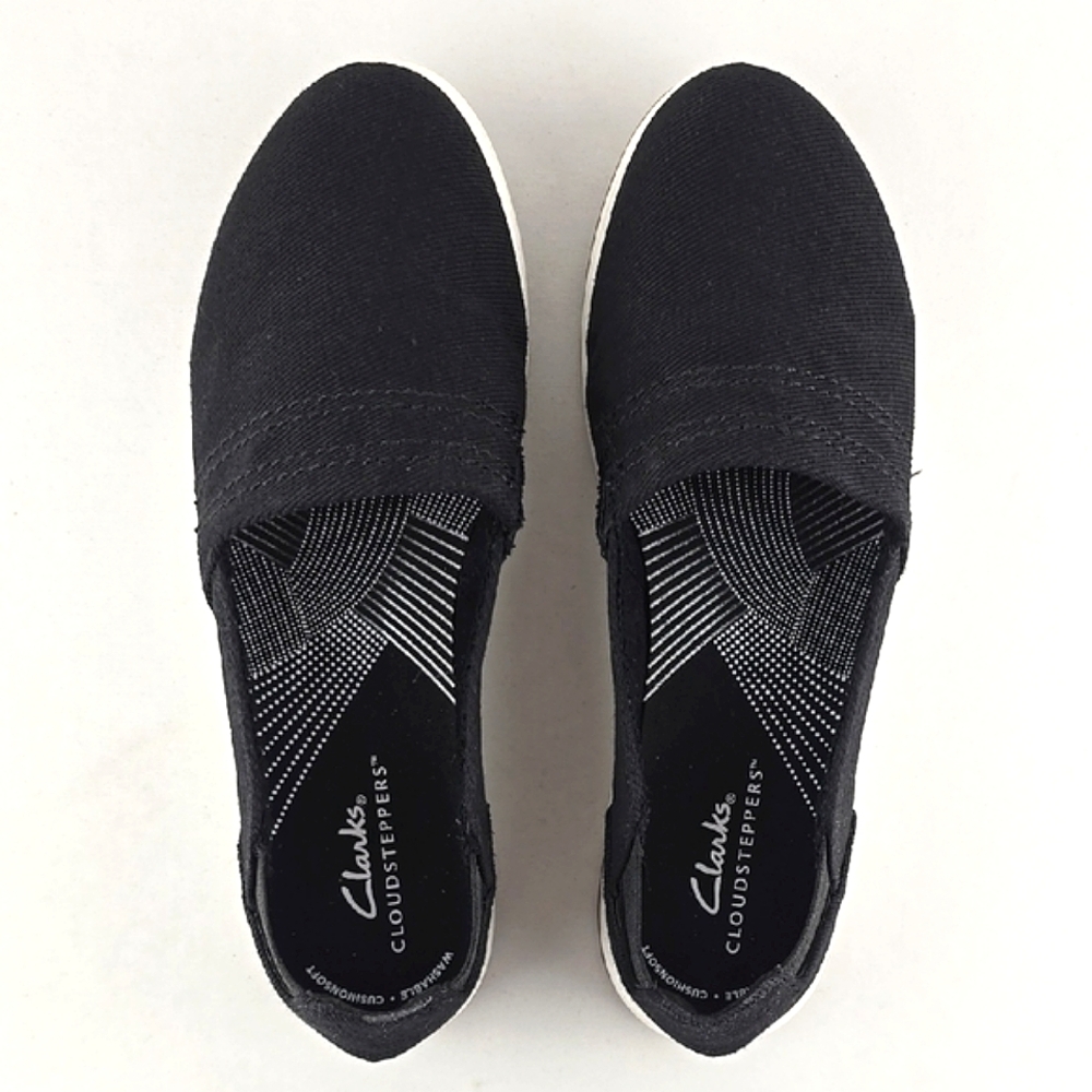 Clarks Cloudsteppers Women's Breeze Step Black Canvas Slip On Flats Size 7M